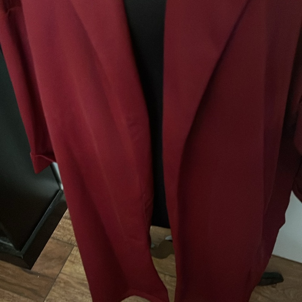 Blazer - Picture 4 of 7